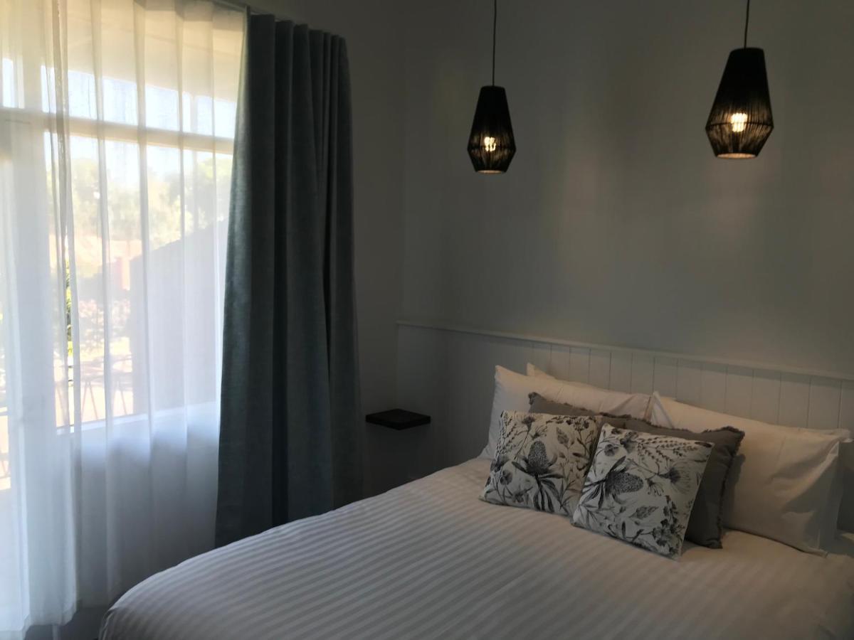 Myrtleford Hotel Kültér fotó